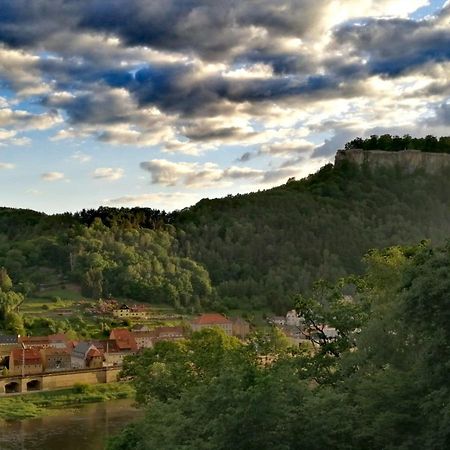 Luxusboofe - Ferienhaus Am Lilienstein Apartment เคอนิกชไตน์ อัน แดร์ เอลเบอ ภายนอก รูปภาพ