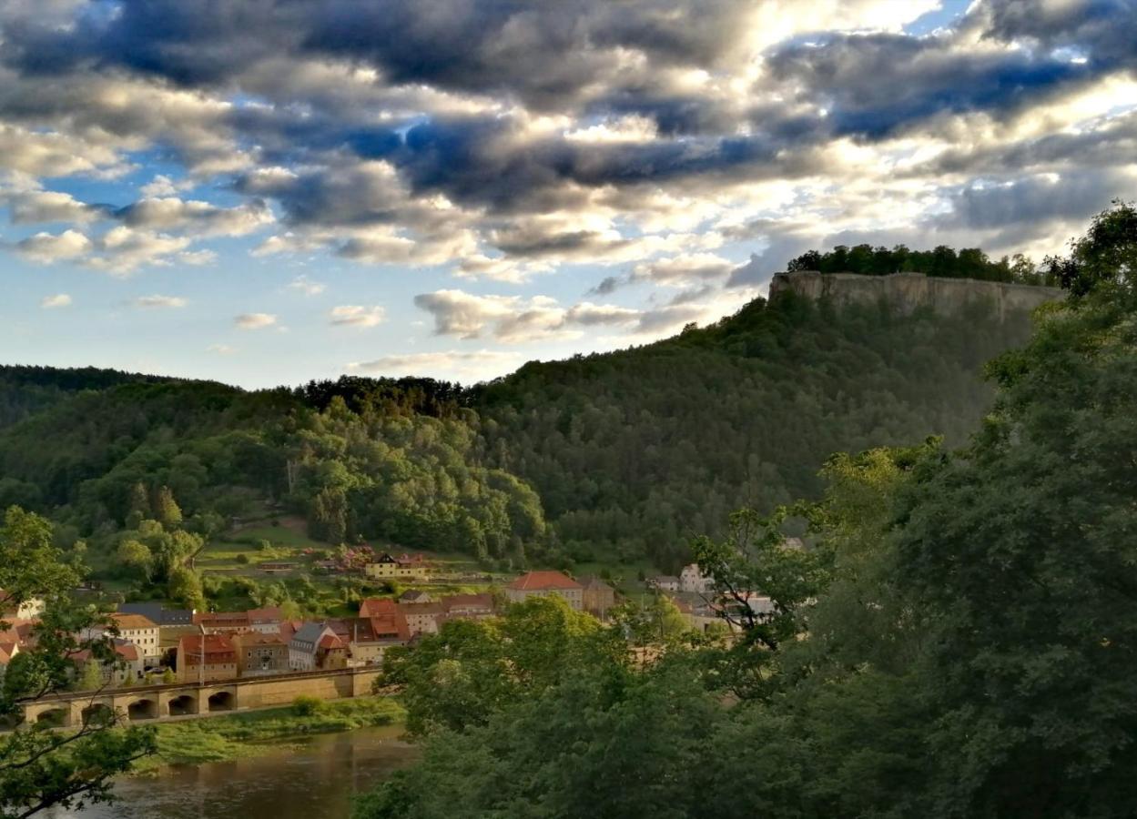 Luxusboofe - Ferienhaus Am Lilienstein Apartment เคอนิกชไตน์ อัน แดร์ เอลเบอ ภายนอก รูปภาพ